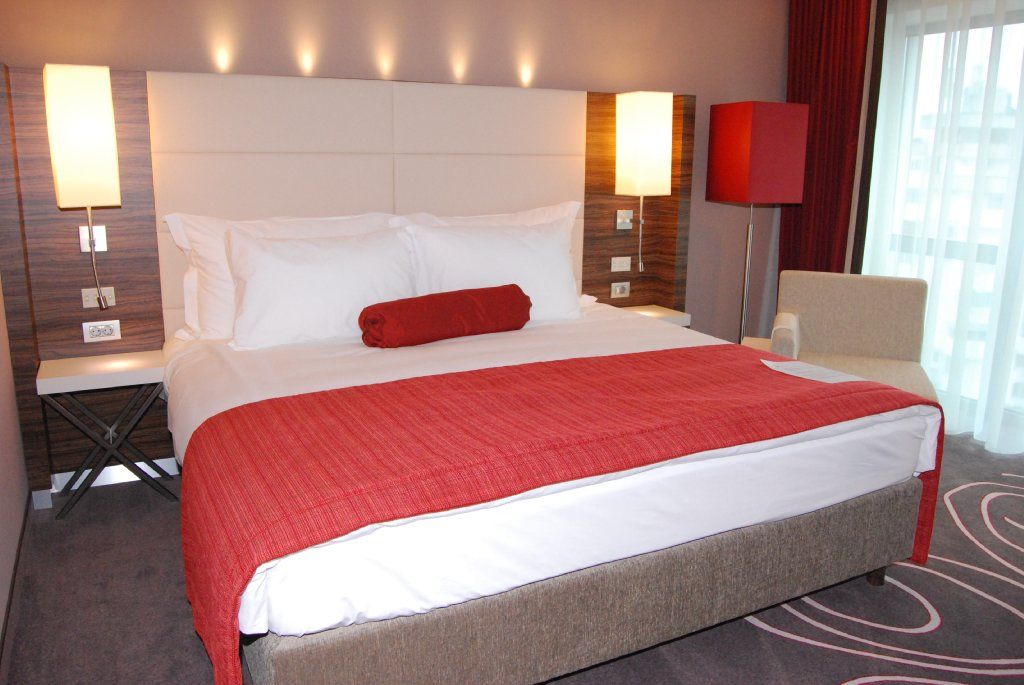 Hotel Ramada Pitesti Luaran gambar